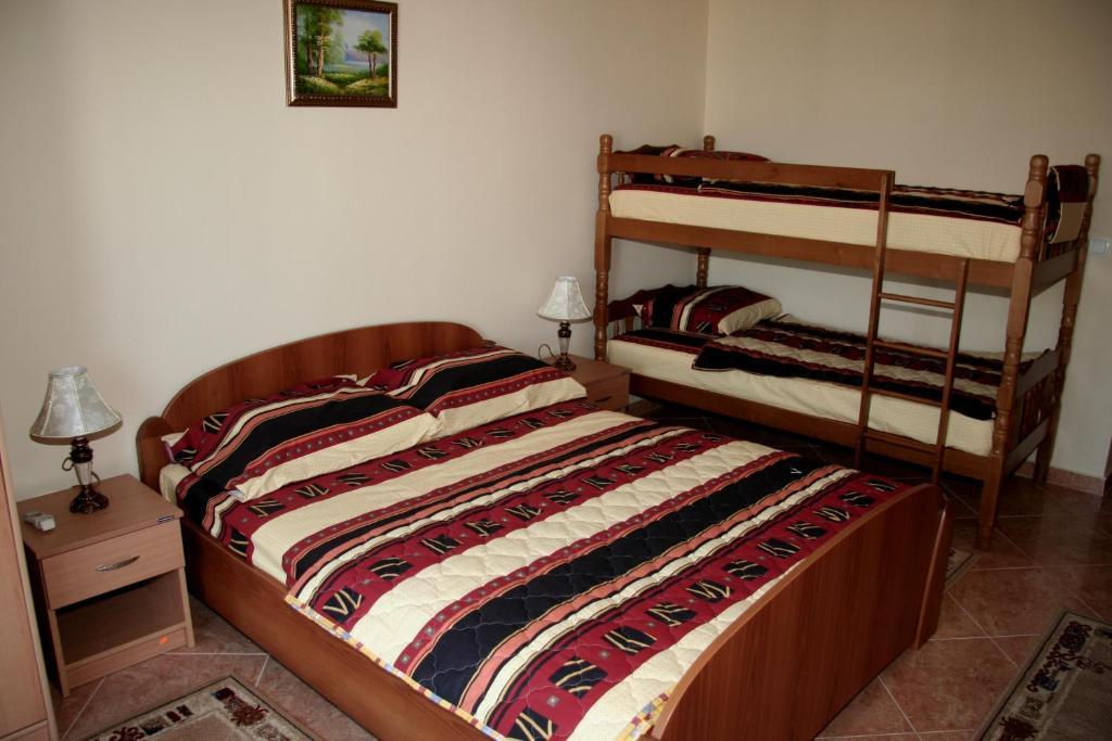 Apartments Radosavovic バール 部屋 写真
